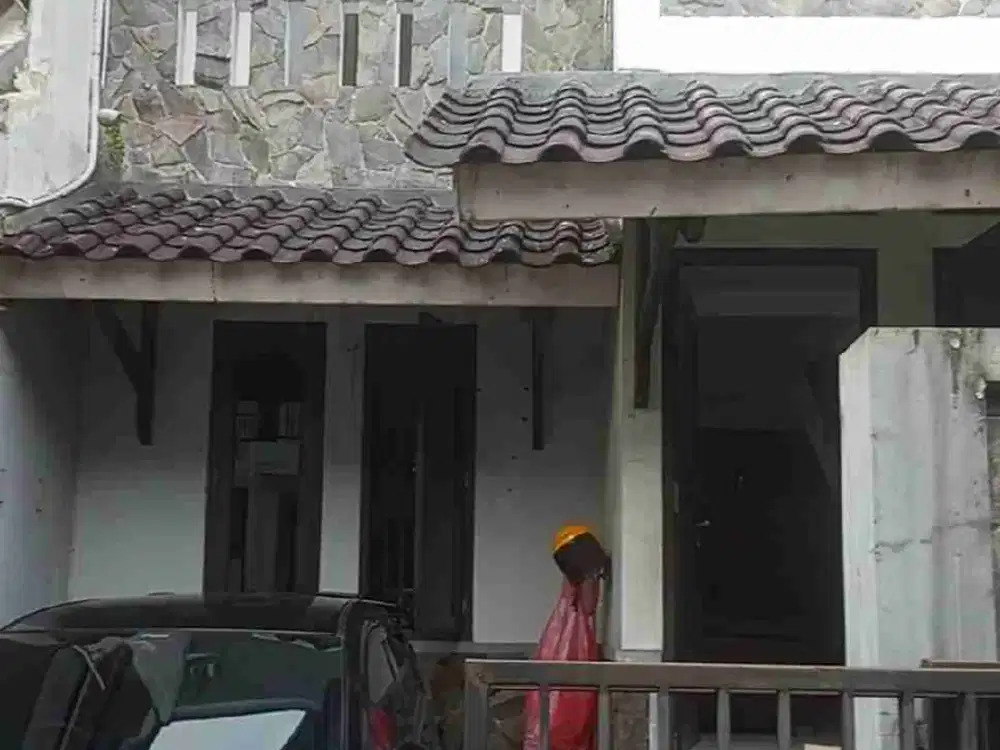 Dijual rumah 2 lt siap huni hanya 5 menit ke stasiun Citayam dan stasiun Depok lama