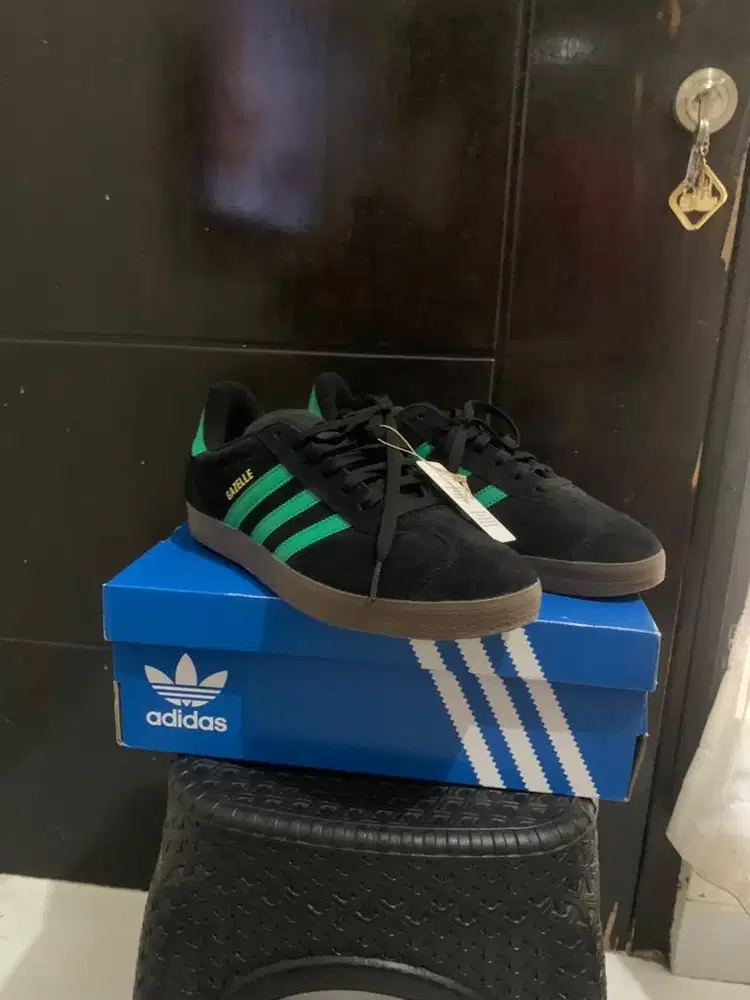 Sepatu Adidas Gazelle