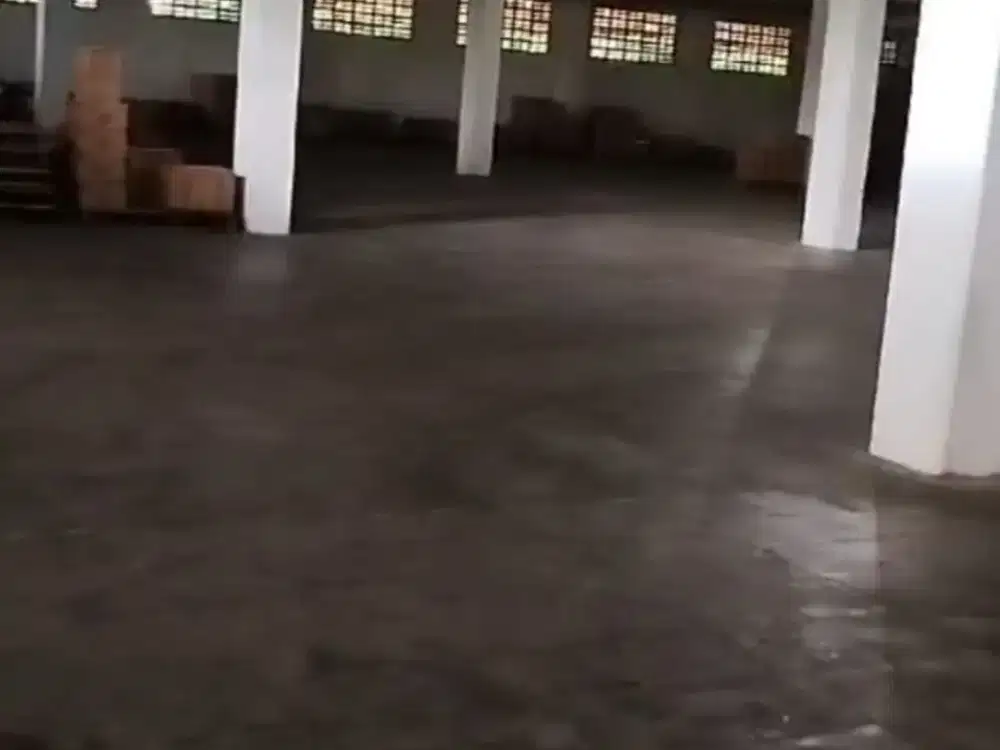 Dijual dan disewakan Gudang 2 Lantai Zona Industri Lokasi Sleman, Yogyakarta Luas 5000m2