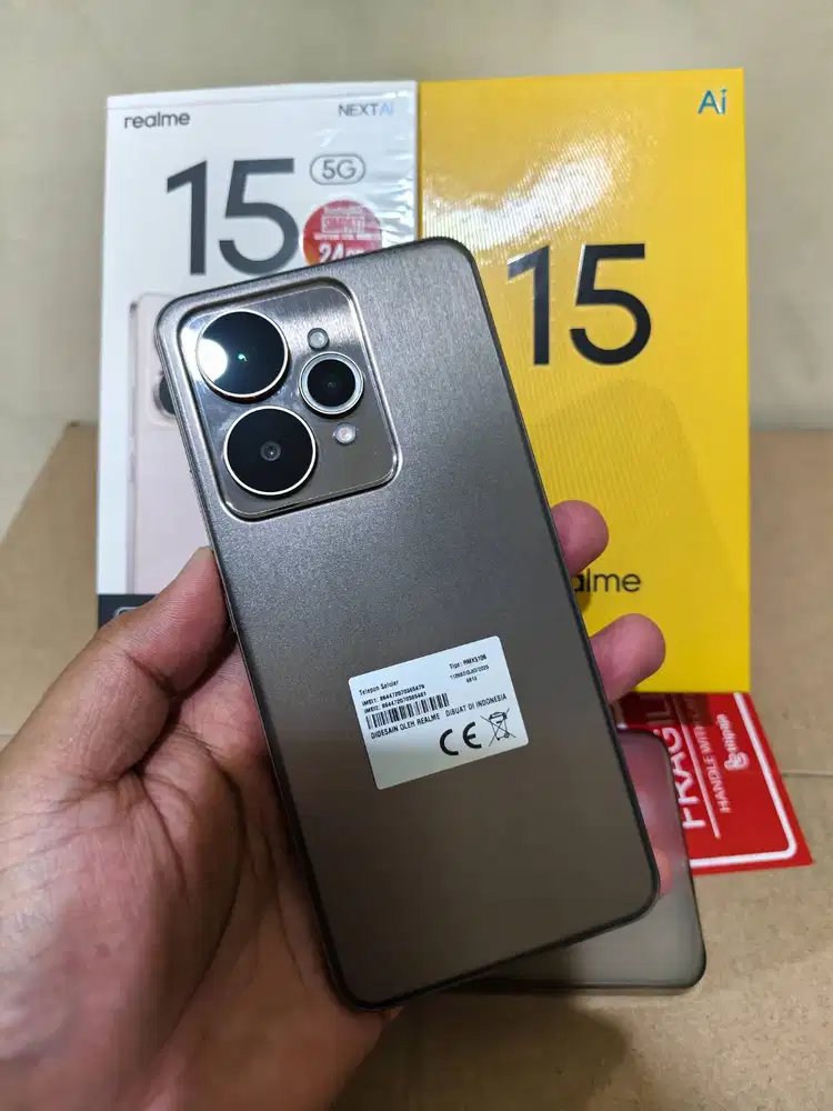 Realme 15 5G 12/256 Garansi Panjang Istimewa Like New Original No Minu