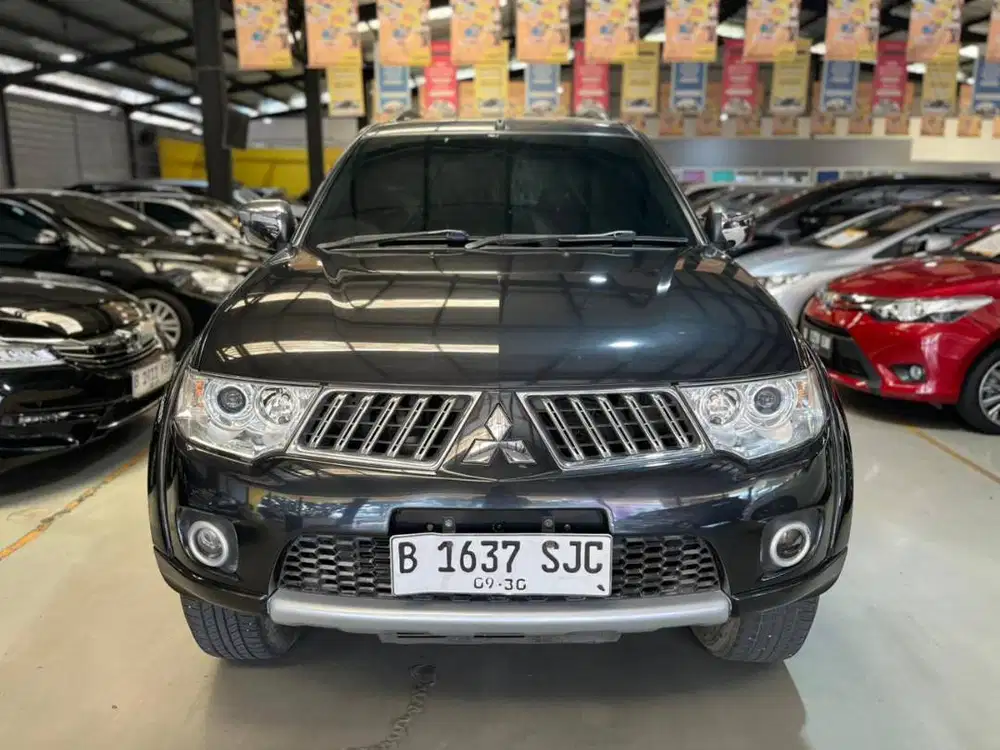 [BARANG BAGUS] Mitsubishi Pajero Sport Exceed Diesel AT SOLAR 2010