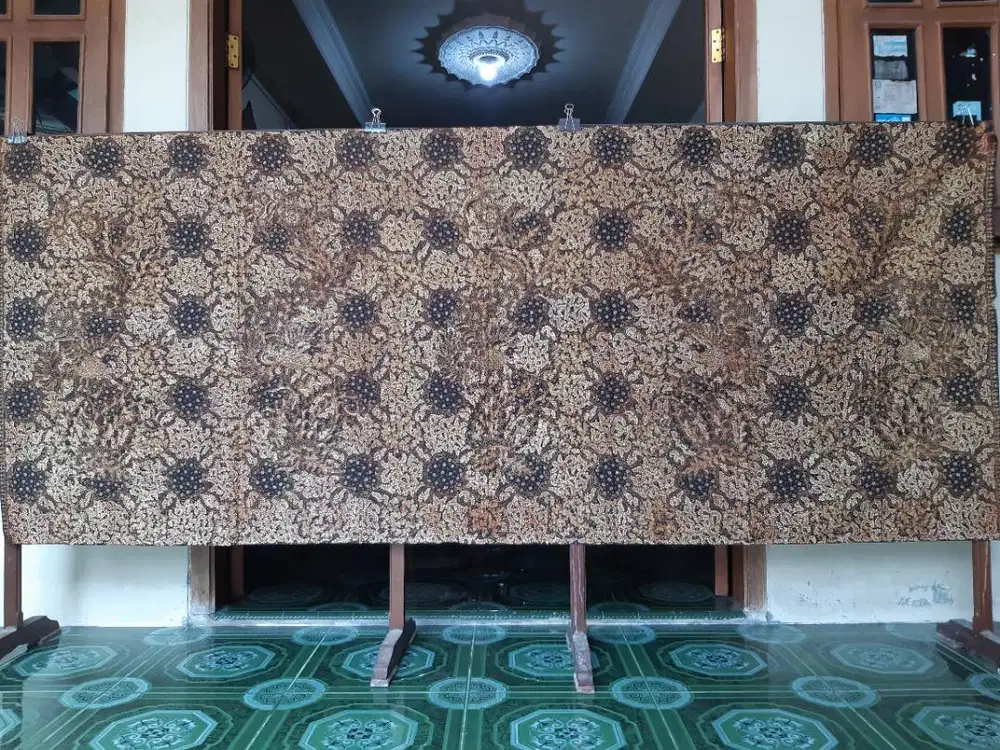 Batik Lawasan Lasem jawaran
