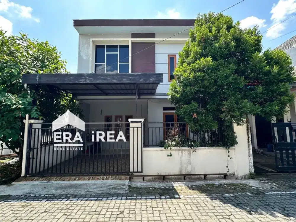 RUMAH 2 LANTAI DIJUAL DI SOLO SELATAN DEKAT LUWES GENTAN
