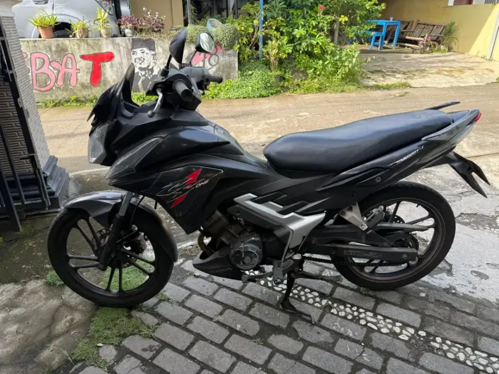 CS1 CS 1 THN 2008 plat AB Bantul