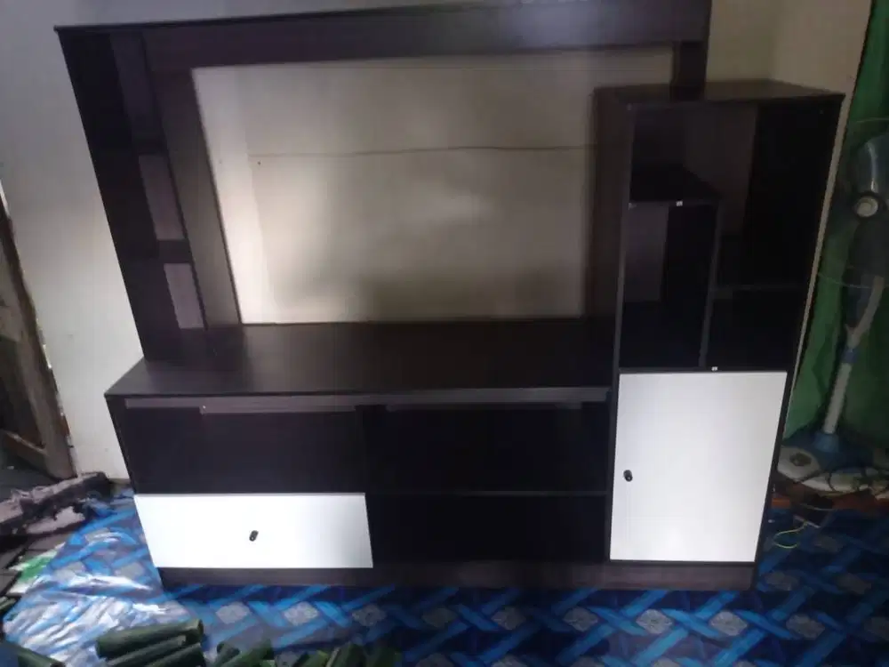 READY MEJA TV 43 INCHI TERMURAH SALE