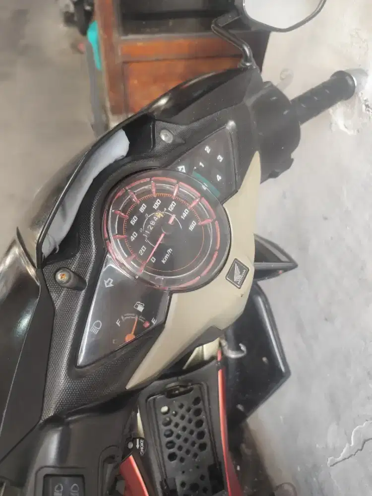 Honda Blade 2014 warna hitam