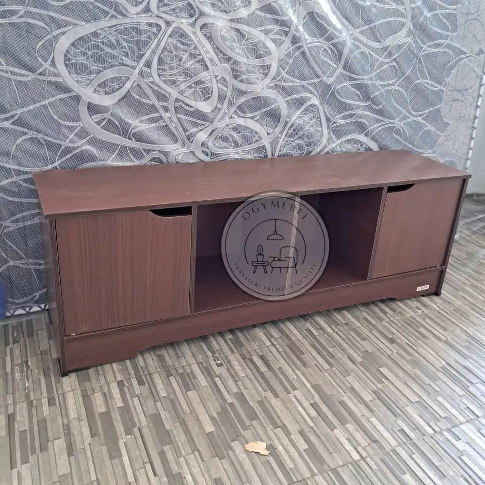 DISKON ! MEJA TV / RAK TV MINIMALIS 50 INCHI SALE