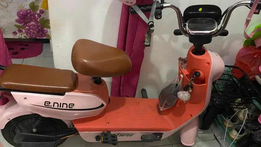 SEPEDA LISTRIK E-NINE