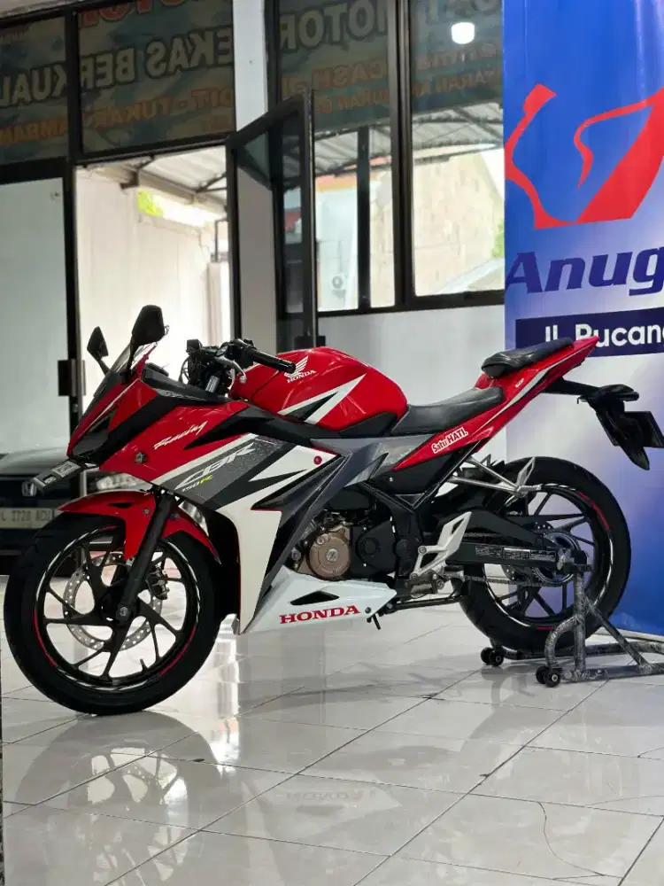 Honda Cbr 150cc Th 2017 Anugerah Motor Pucang