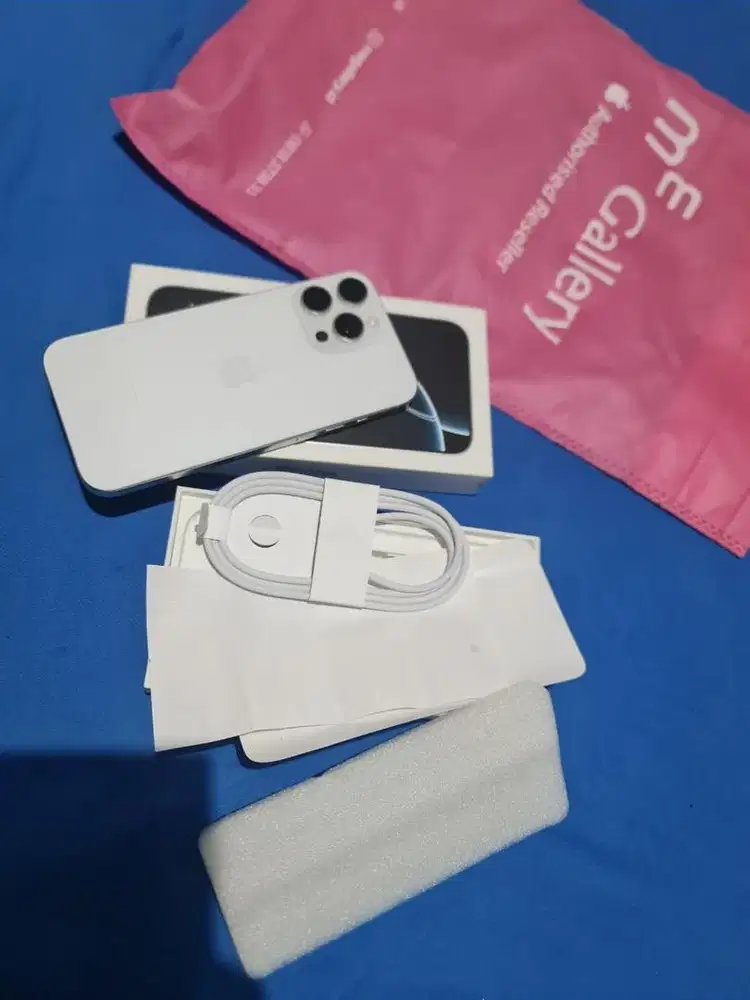 iPhone 16 Promax 256 GB Silver iBox