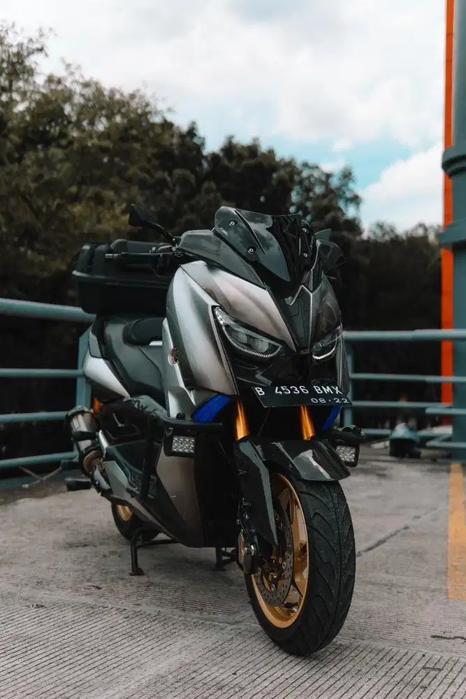 Xmax 250 2017 spek touring