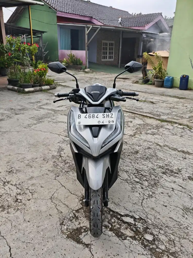 JUAL Vario New 150cc Surat Lengkap
