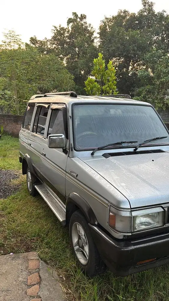 Jual kijang sort th 1996