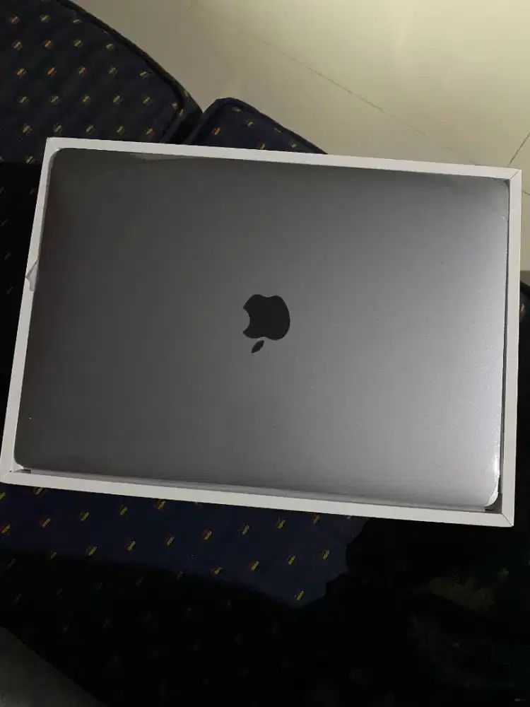 Macbook M1 mulus lancar
