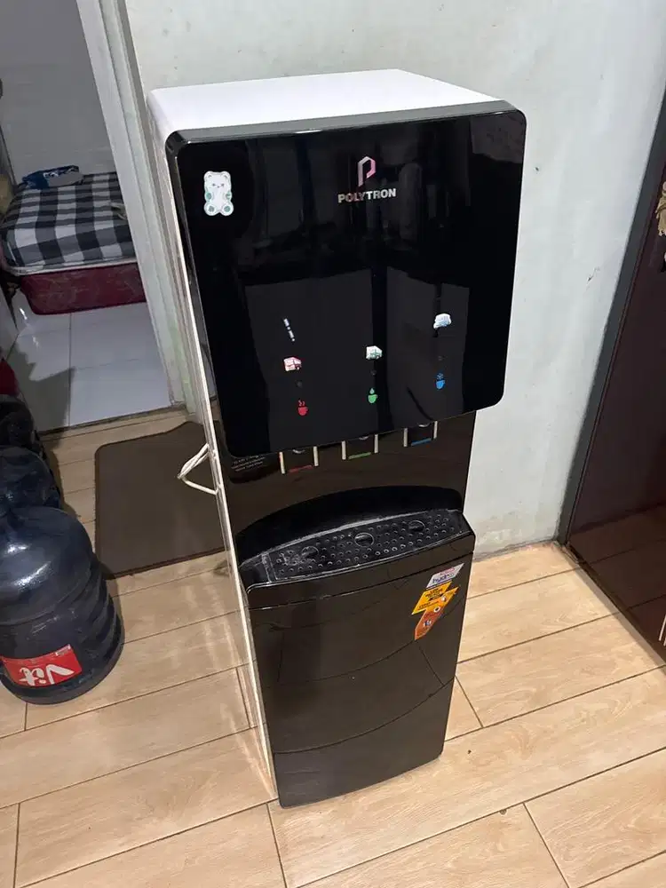 Dispenser Air Polytron (Hot, Normal, Cold) – Kondisi Terawat