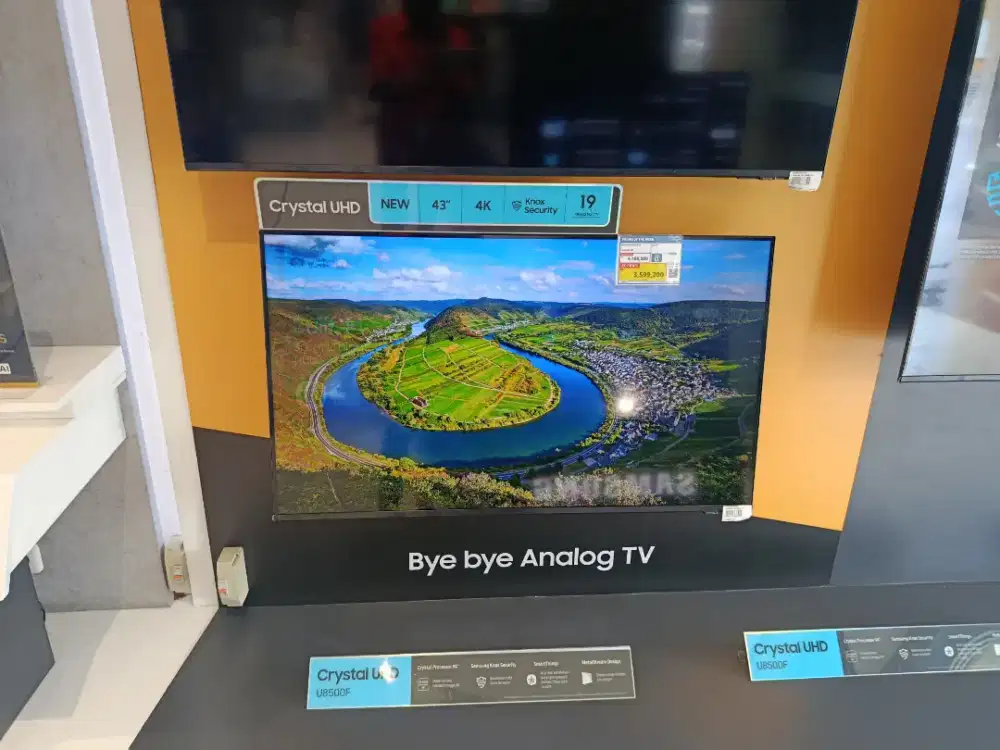 SAMSUNG 4K SMART TV BUNGA 0% FREE 1X CICILAN PAKAI HOMECREDIT