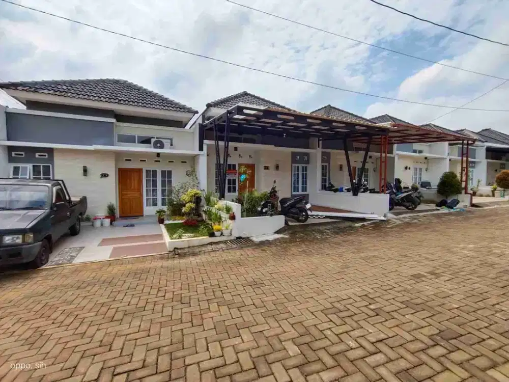 perumahan dekat kantor instansi BPK Keuangan Banyumanik