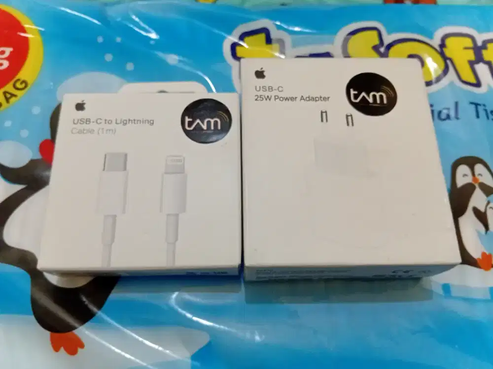 Adaptor Original Tam iphone 25W+Kabel Data Tipe C To Lighting(New)