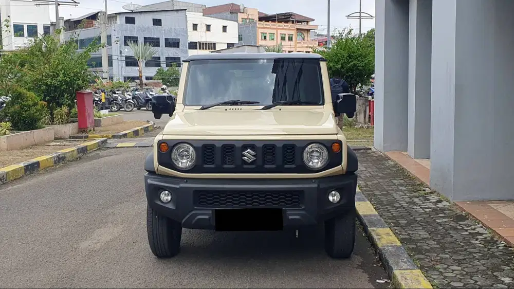[ LOW KM 7RB ] Suzuki Jimny 1.5 4x4 3 Door AT 2023/2024