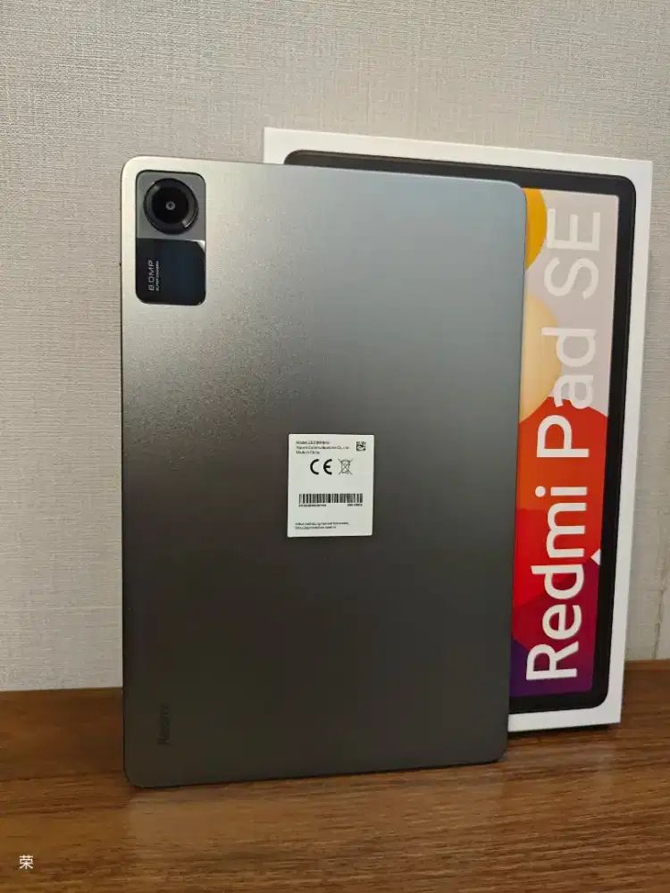 Redmi pad SE 4/128 bekas resmi MULUS ( layar 11 inch )