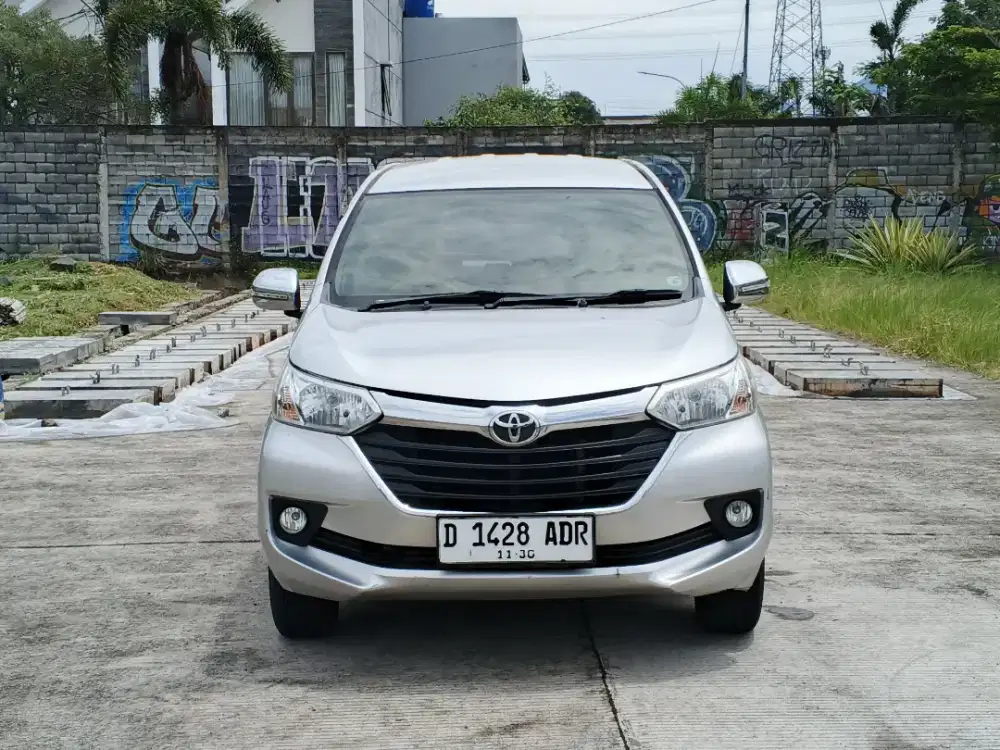 DP 7 jt.! Grand Avanza G matic 2015