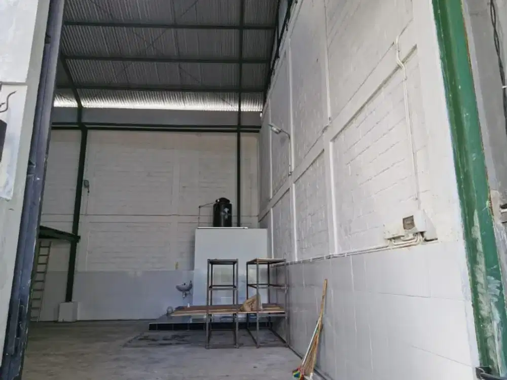 JUAL GUDANG BAGUS CARGO