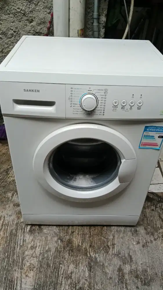 Mesin cuci front loading mukus seperti baru