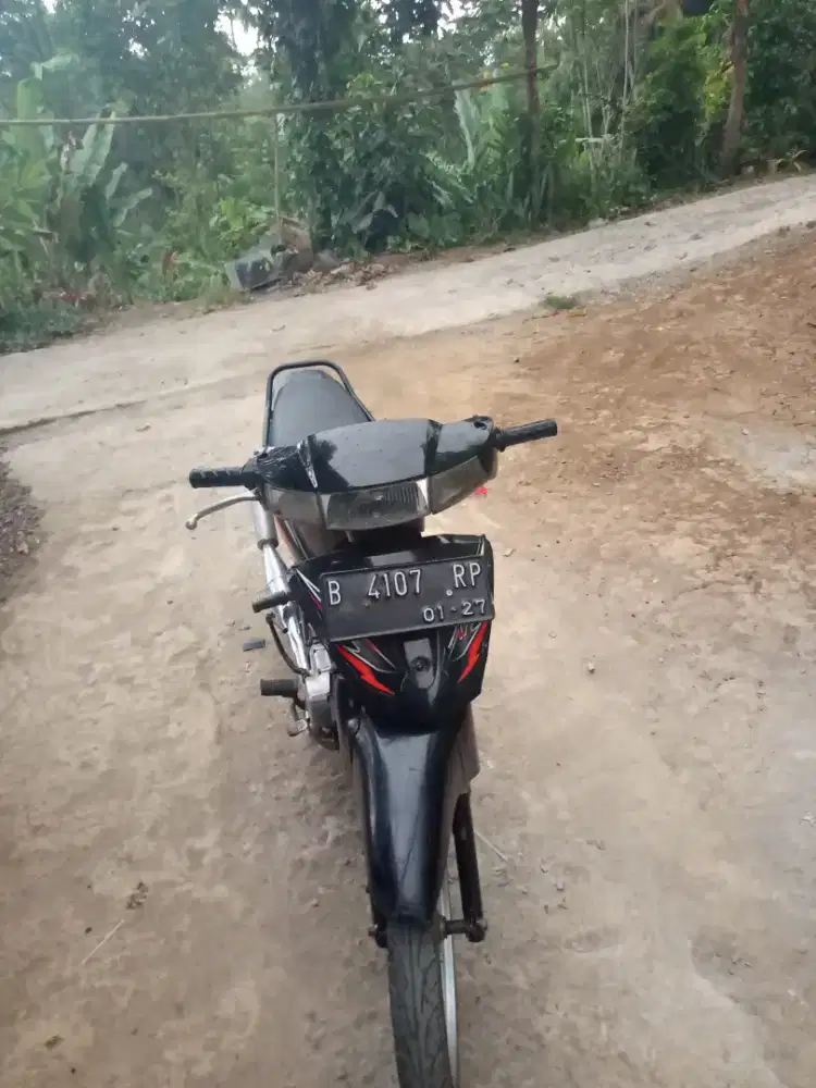 Jual motor bekas Suzuki tornado