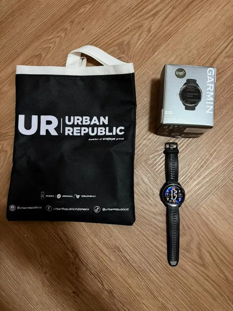 Jual : Garmin Forrunner 965 - Seken