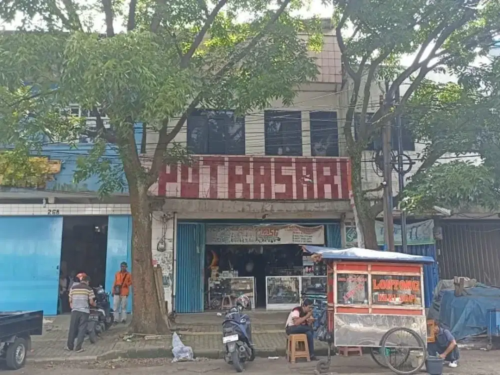 Ruko 3 Lantai Siap pakai Cocok buat usaha di Astana Anyar Dekat Tegallega Bandung