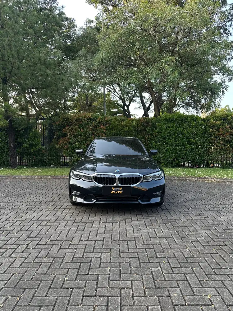 BMW 320i Sport 2021 Low Odo Service Record