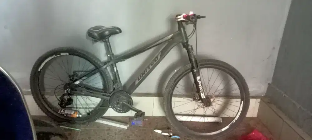 United dominate neo 0.2