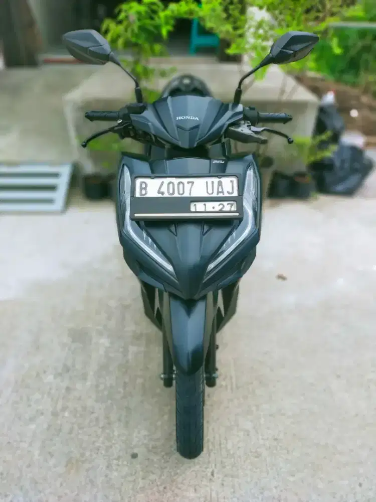VARIO 125 GEN 2 BLACK MATTE