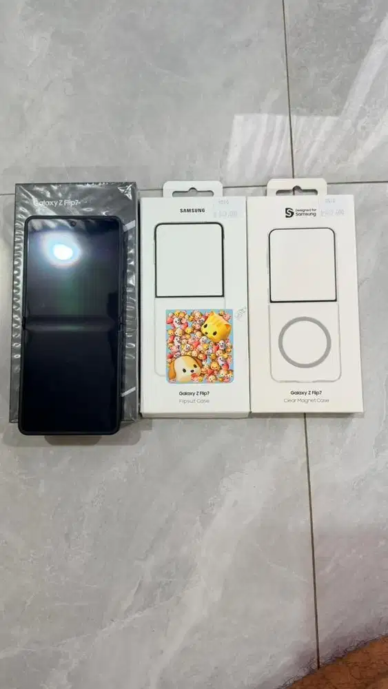 Samsung Galaxy D Flip 7  12/256 Black