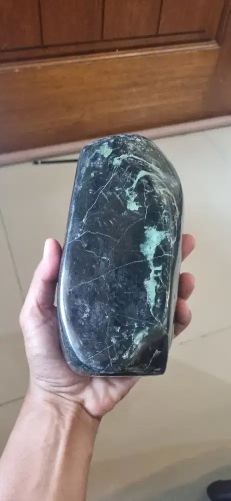 Batu giok black jade aceh