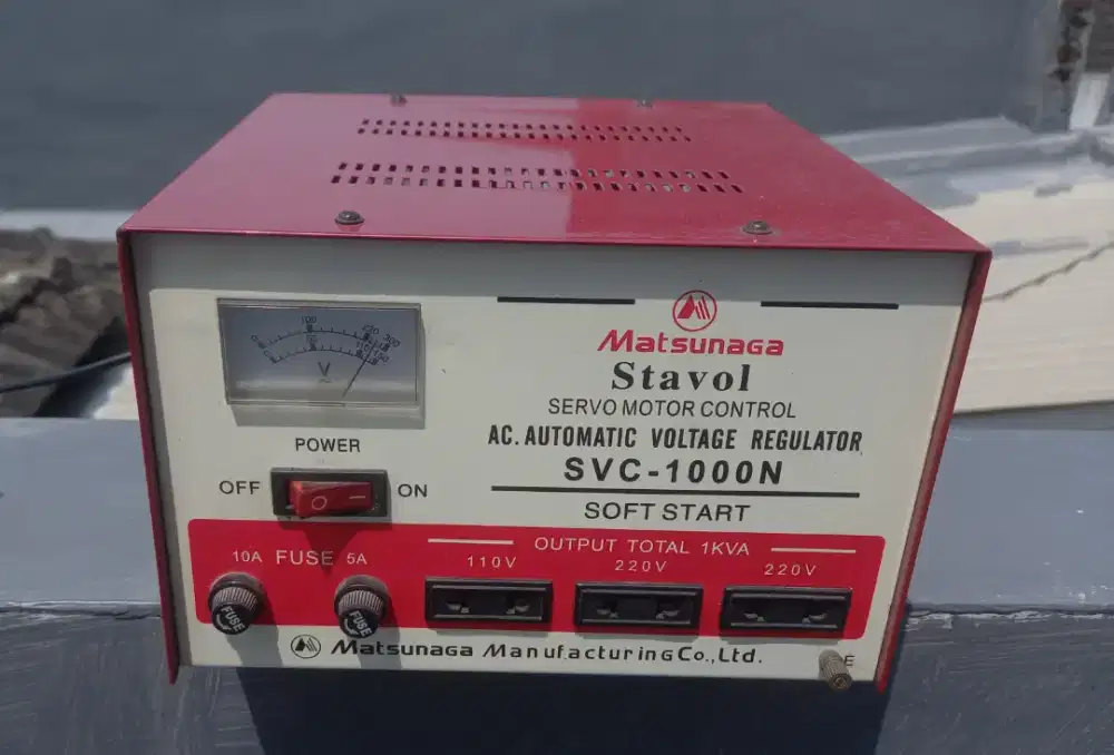 Stavol / Stabilizer 1000 watt Matsunaga