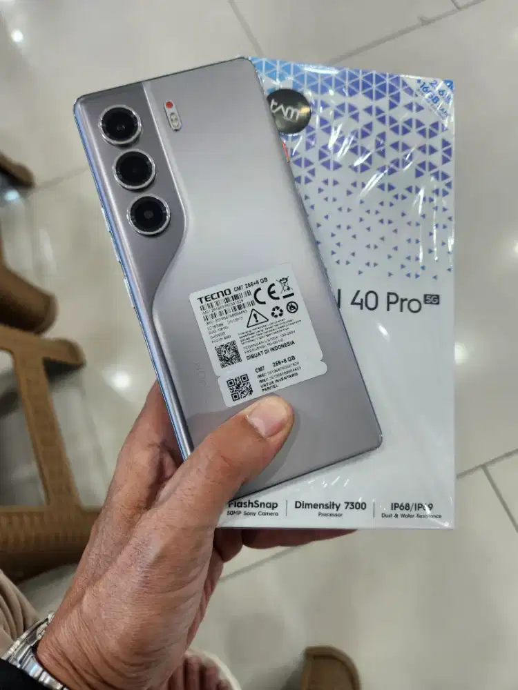 Camon 40 pro 5g 8/256 garansi oktober 2026