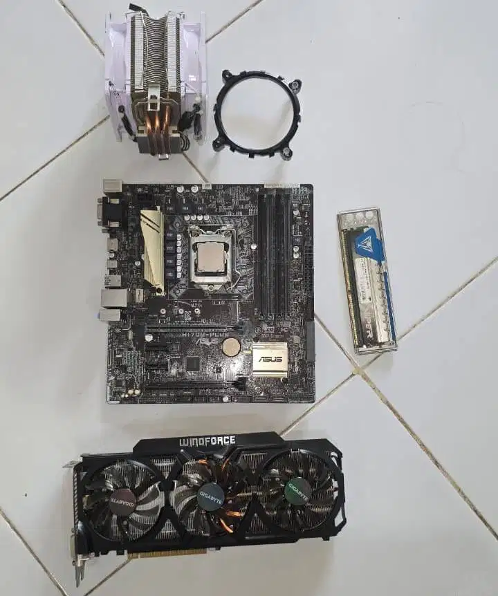 PRELOVE - Sepaket intel Gen 7 G4600 + Asus H170 + 4GB DDR4 + GTX 770 +