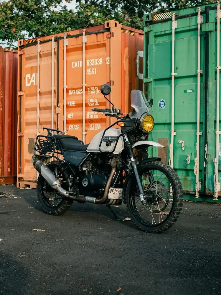 ROYAL ENFIELD HIMALAYAN 411 - SNOW WHITE