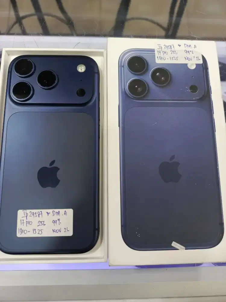 iPhone 17 Pro 256gb  warna Blue second bergaransi resmi