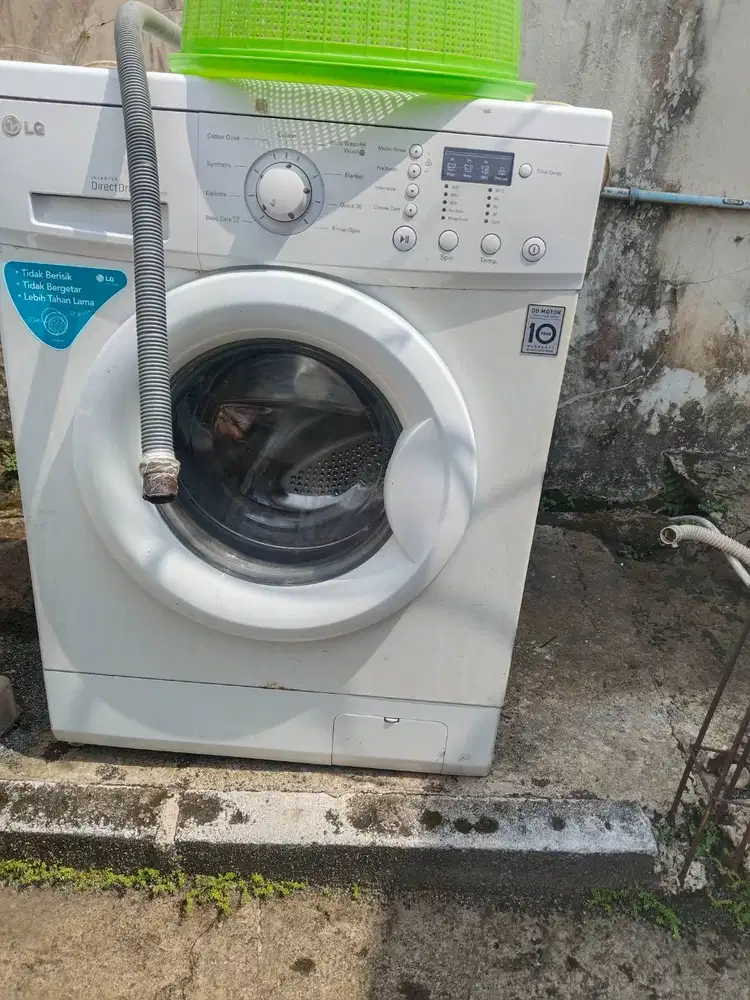 Jual mesin cuci rongsok.. Alias rusak.