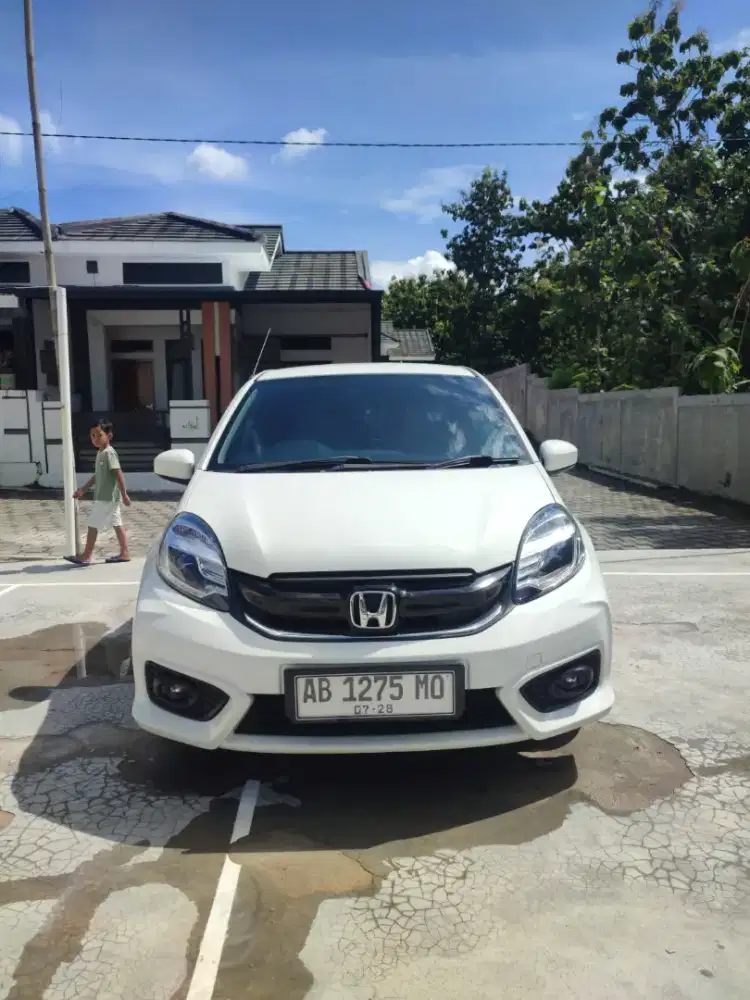 Honda brio e 2018 manual km low