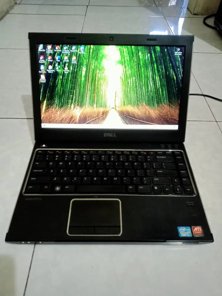 DELL Vostro-3350 / Core i5 Gen-2 / Radeon  / 13.3 / 320Gb / 4Gb /Minus