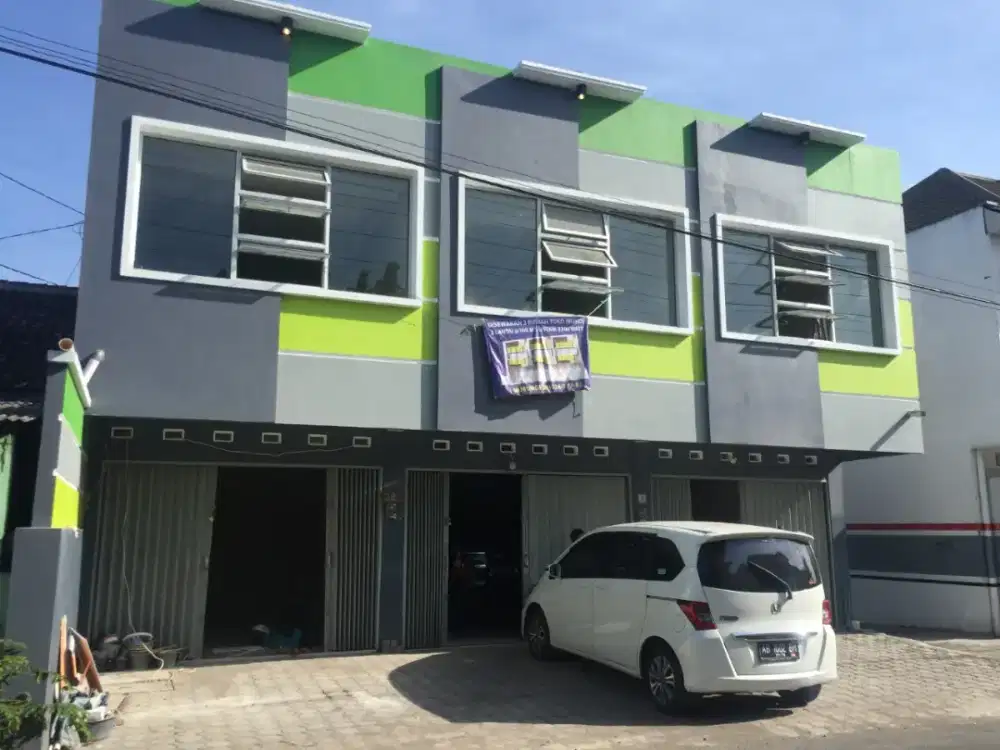 Disewakan RUKO 2 LANTAI belakang polda, depan Pakuwon mall