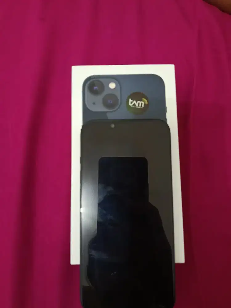 IP 13  midnight 128 ibox