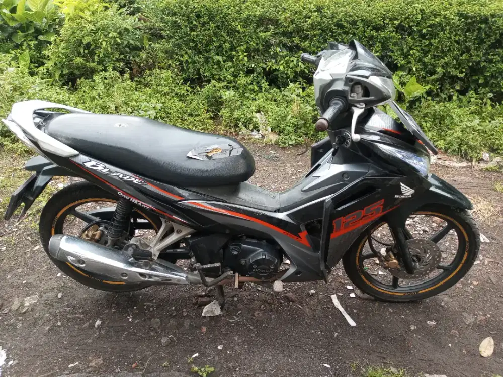 Honda Blade 125 tahun 2016
