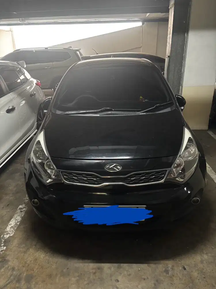 Kia Rio 2012 Hitam Matic
