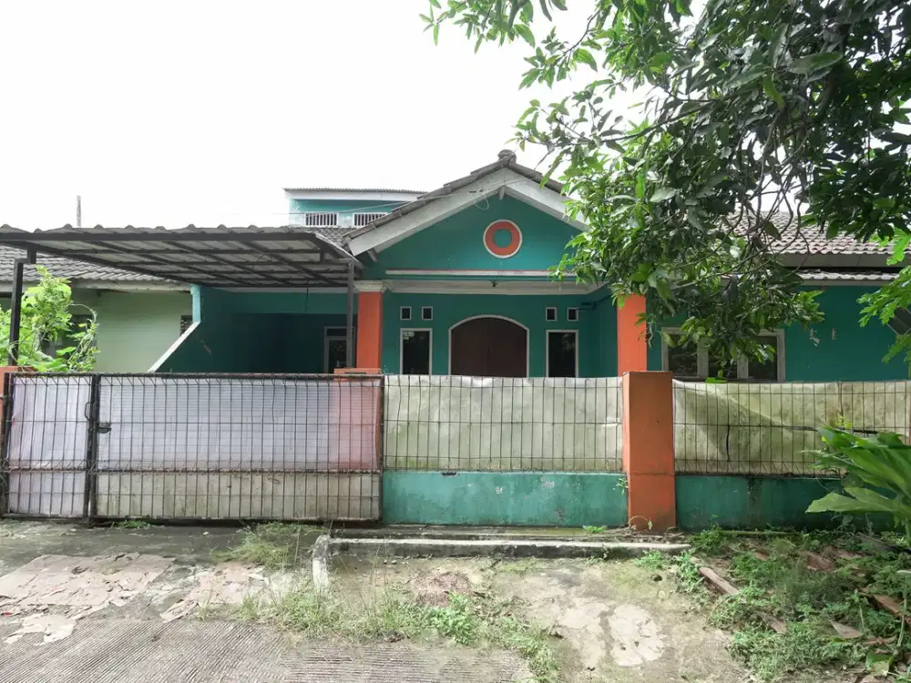 Rumah Luas 3 Kamar 15 Menit ke Pintu Tol Jatiasih Hadap Timur J-40626