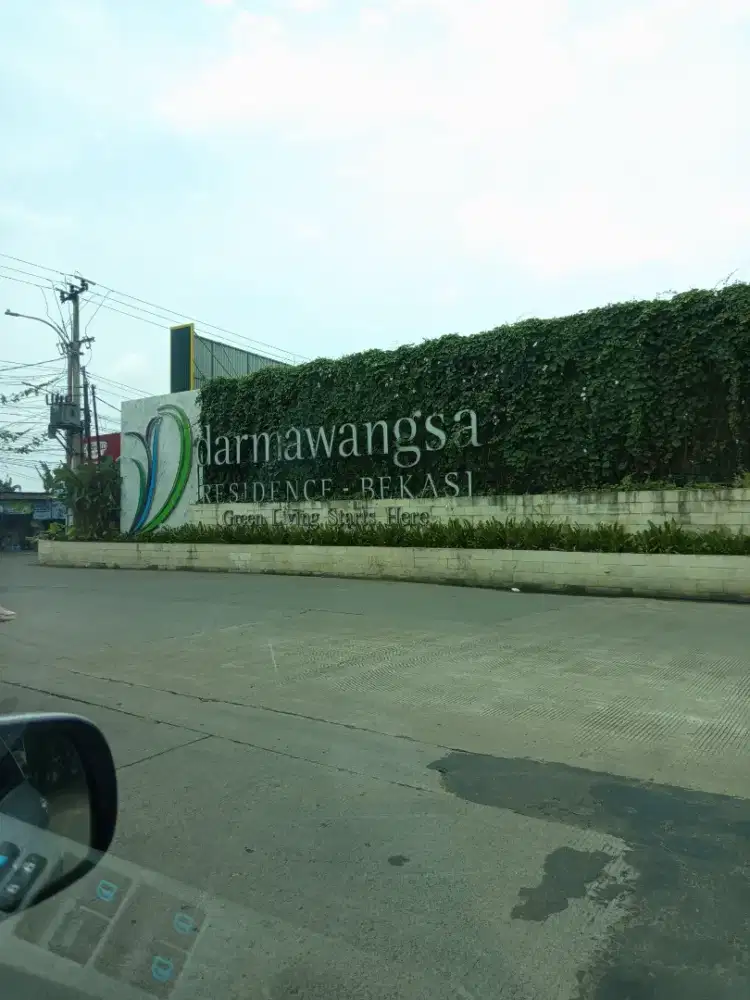 DI SEWA RUMAH DI PERUMAHAN DARMAWANGSA BEKASI UTARA