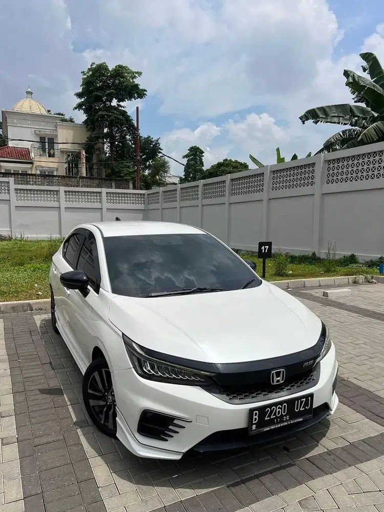 Honda City Hatchback RS 1.5 AT 2021 Low KM